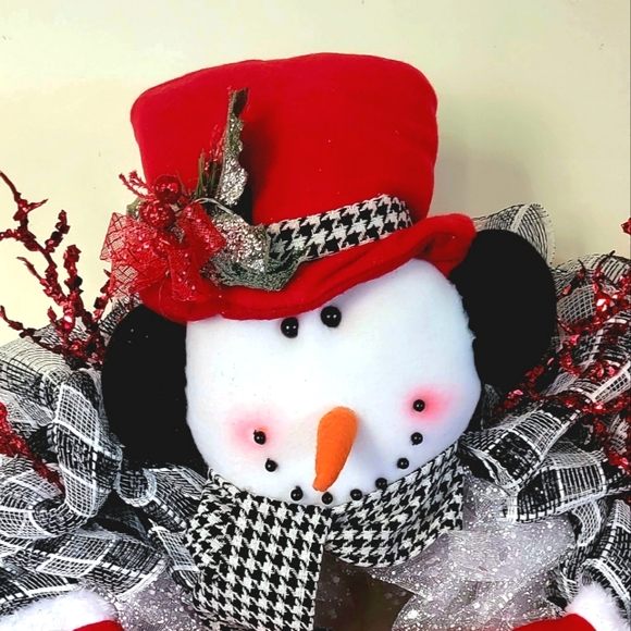 Winter Snowman Wreath Winter Deco Mesh Bows Black Red White - Picture 3 of 4